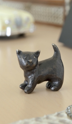Rottenecker Bronzefigur Katze Luna Ebenholz