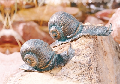 Rottenecker Bronzefigur Schnecke gebogen (2)