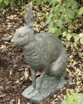 Rottenecker Bronzefigur Feldhase
