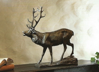 Rottenecker Bronzefigur Hirsch