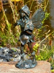 Rottenecker BronzefigurFee stehend